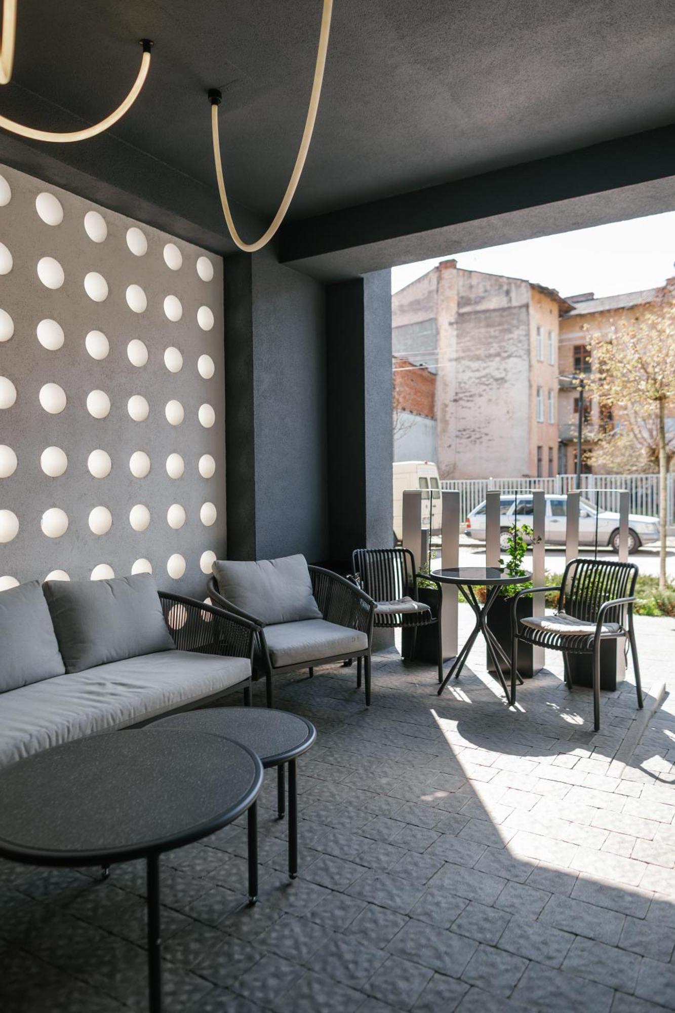 Select Hotel Lviv Kültér fotó